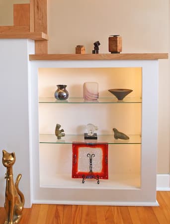 Fireplace Mantel — Thumbnail 3