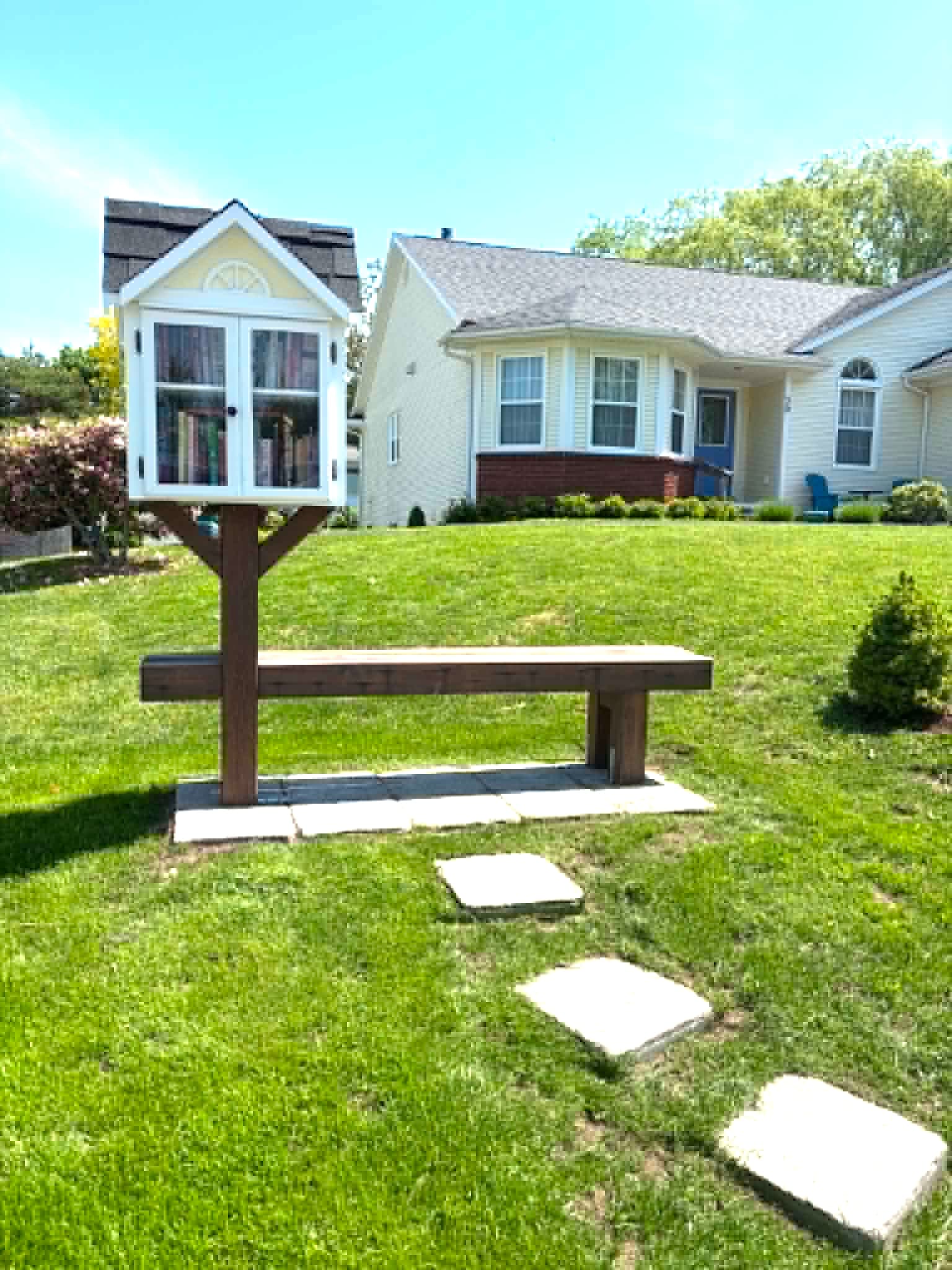 Mini Free Community Library — Image 1